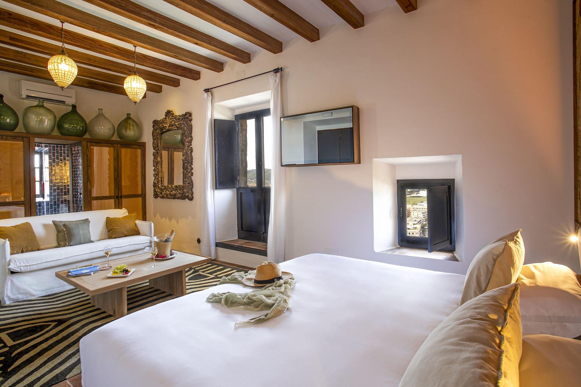 Hotel La Torre Del Canonigo - Small Luxury Hotels Ибиса Екстериор снимка