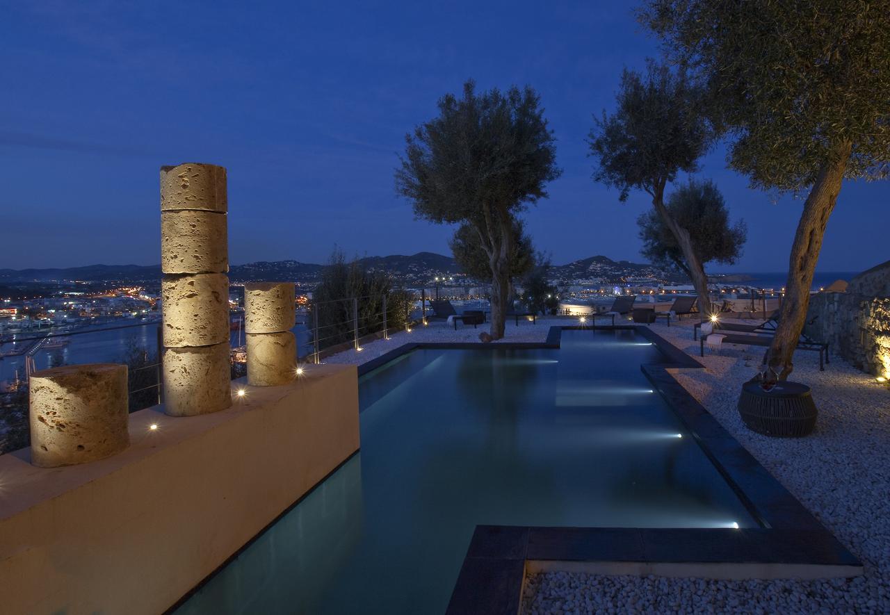 Hotel La Torre Del Canonigo - Small Luxury Hotels Ибиса Екстериор снимка